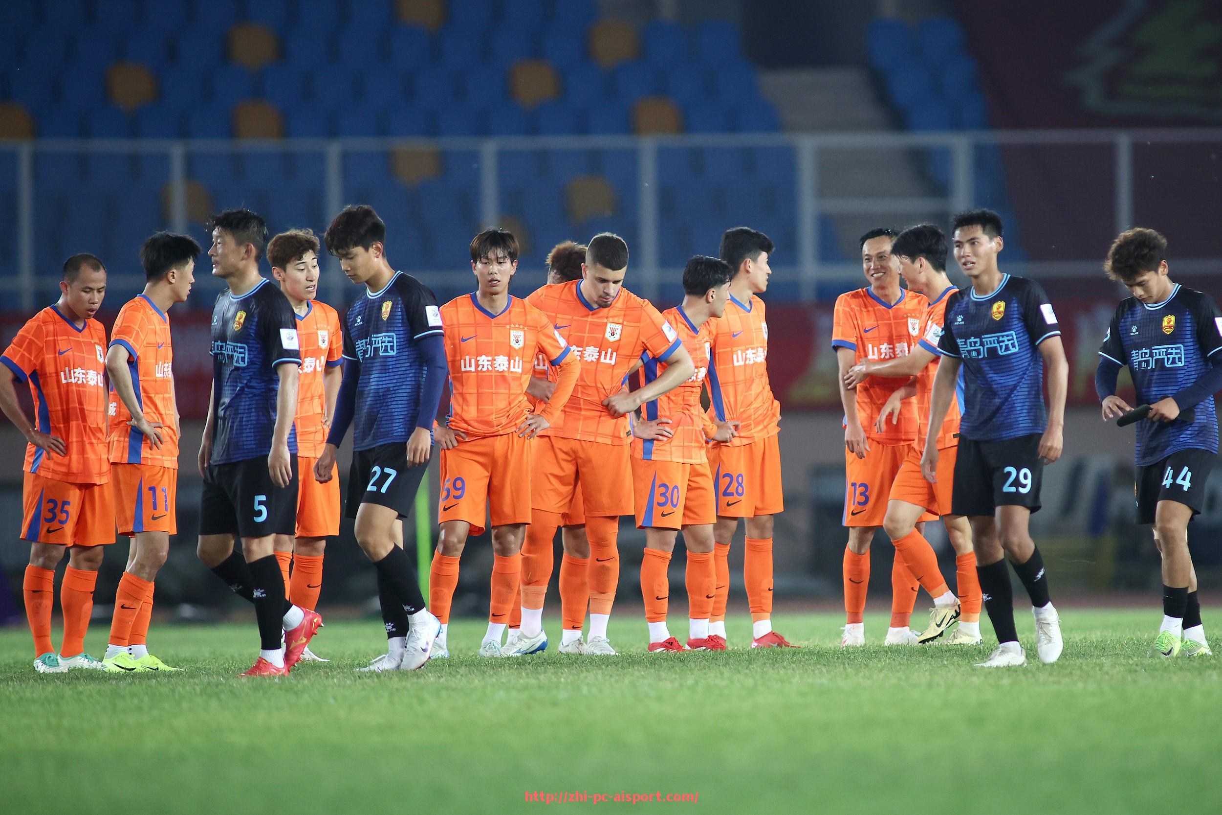 爱体育-CBA赛场是篮球场还是足球场？新球迷入门必读