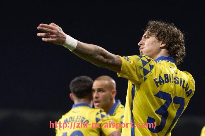 爱体育-利物浦与德甲球队阵容对比分析及历史交战记录