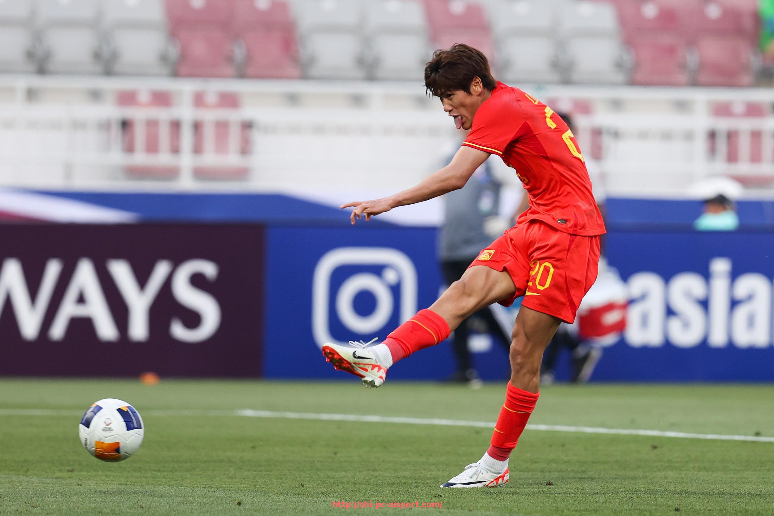 爱体育-火箭队整容图片2020年球员形象变化盘点